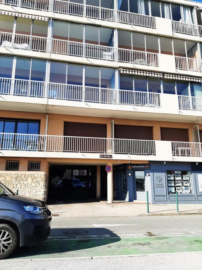 Front De Mer Golfe De Saint-Tropez Sainte-Maxime Exterior foto